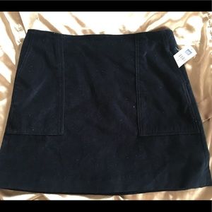 ♦️NWT Gap Skirt♦️